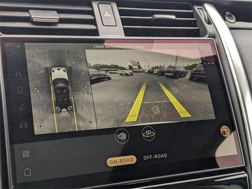 2024 Land Rover Discovery P300 S