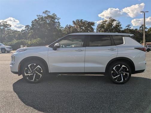 2024 Mitsubishi Outlander SE 2.5 2WD