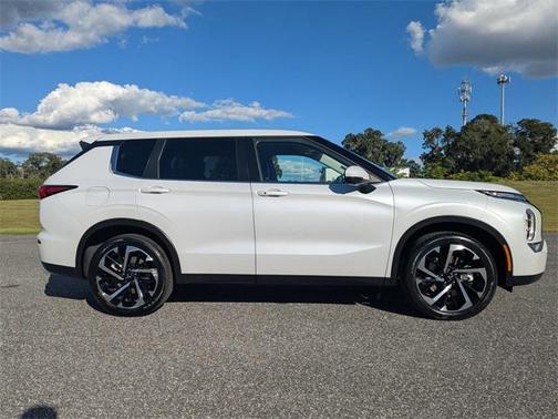 2024 Mitsubishi Outlander SE 2.5 2WD