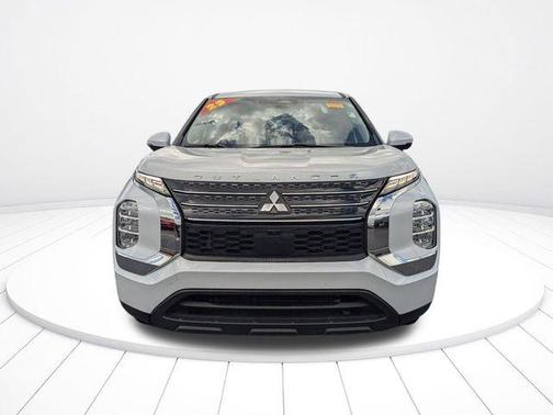 2023 Mitsubishi Outlander ES 2.5 2WD