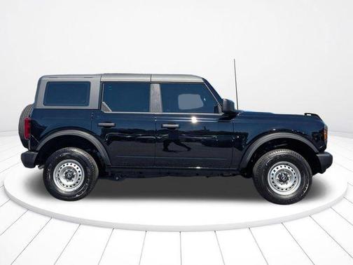 Shadow Black 2025 Ford Bronco Base