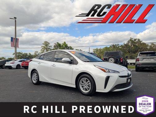 2022 Toyota Prius LE