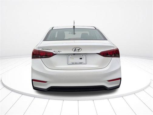 2020 Hyundai Accent SE