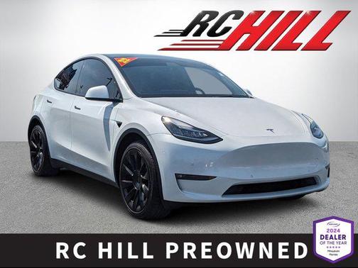 2022 Tesla Model Y Long Range Dual Motor All-Wheel Drive