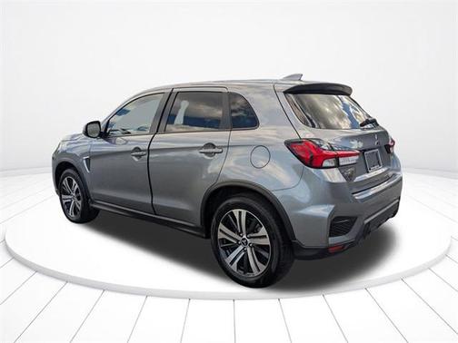2024 Mitsubishi Outlander Sport SE
