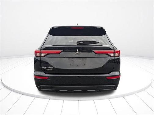 2023 Mitsubishi Outlander ES 2.5 2WD
