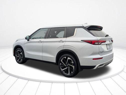 2023 Mitsubishi Outlander SE 2.5 2WD