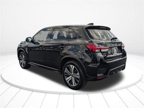 2024 Mitsubishi Outlander Sport SE