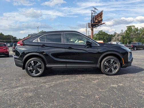 2025 Mitsubishi Eclipse Cross SE