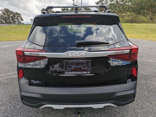 2022 Kia Seltos S