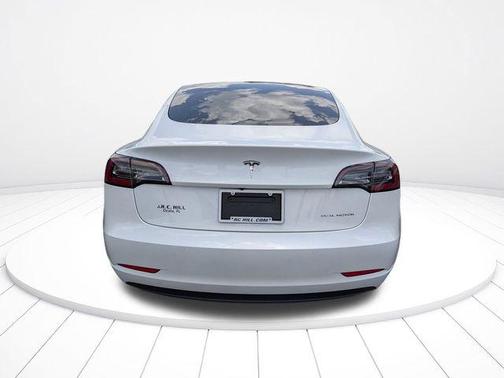 Pearl White Multi-Coat 2021 Tesla Model 3 Long Range