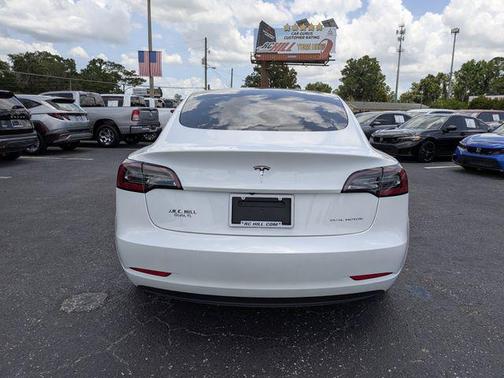 Pearl White Multi-Coat 2021 Tesla Model 3 Long Range
