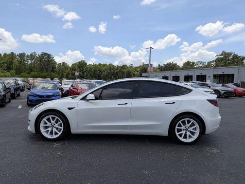 Pearl White Multi-Coat 2021 Tesla Model 3 Long Range
