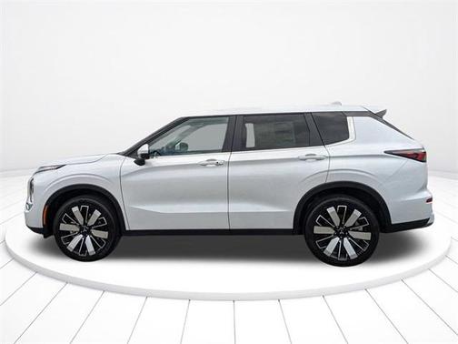 2025 Mitsubishi Outlander SE 2.5 S-AWC
