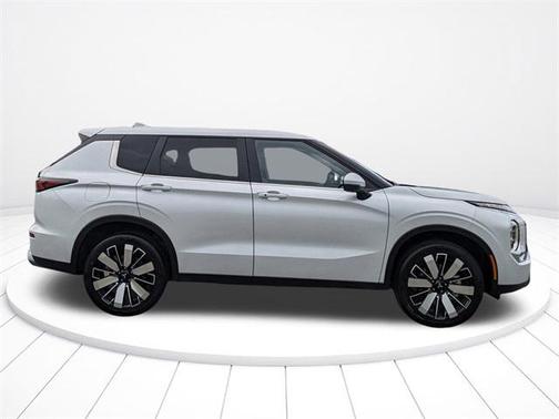 2025 Mitsubishi Outlander SE 2.5 S-AWC