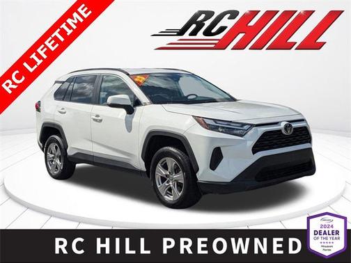2023 Toyota RAV4 XLE