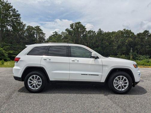 2021 Jeep Grand Cherokee Laredo