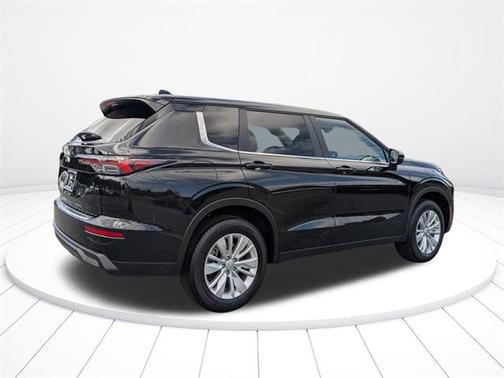 2025 Mitsubishi Outlander ES 2.5 S-AWC