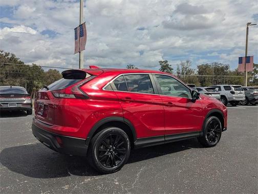 2023 Mitsubishi Eclipse Cross LE