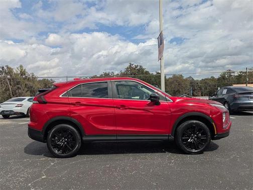 2023 Mitsubishi Eclipse Cross LE