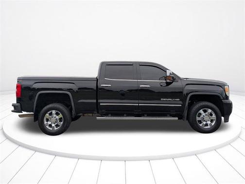 2016 GMC Sierra 2500 Denali