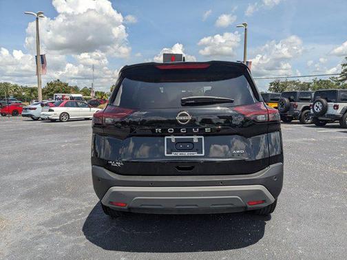 2023 Nissan Rogue S