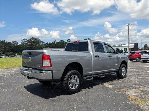 2019 RAM 2500 Tradesman Crew Cab 4x4 6'4' Box