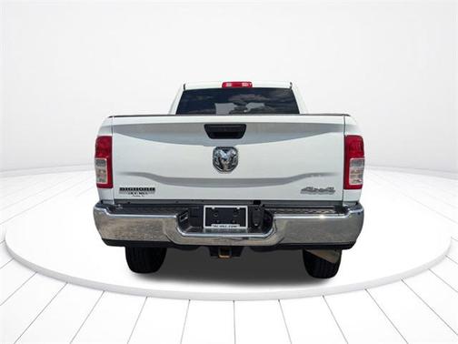2023 RAM 2500 Big Horn Crew Cab 4x4 6'4' Box