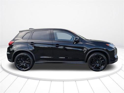 2025 Mitsubishi Outlander Sport 2.0 LE