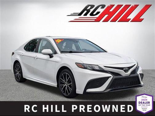 2023 Toyota Camry SE