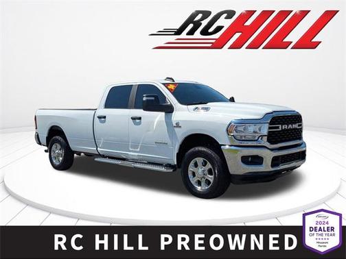 2024 RAM 3500 Big Horn Crew Cab 4x4 8' Box