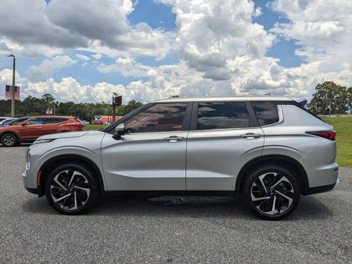 2023 Mitsubishi Outlander SE 2.5 S-AWC