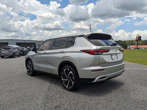 2023 Mitsubishi Outlander SE 2.5 S-AWC