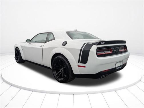 2023 Dodge Challenger R/T Scat Pack Widebody