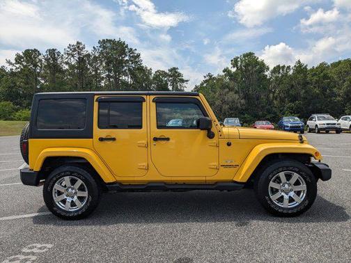 2015 Jeep Wrangler Unlimited Sahara