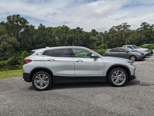 2022 BMW X2 sDrive28i