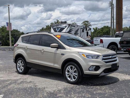 White Gold Metallic 2018 Ford Escape SE