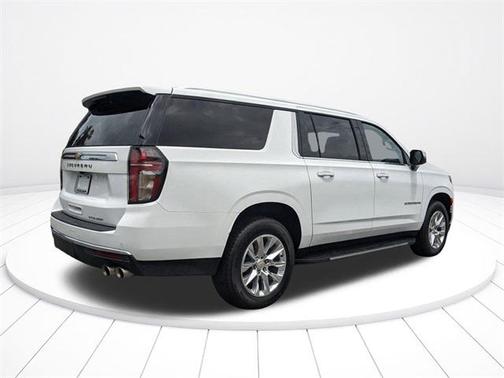 2024 Chevrolet Suburban Premier