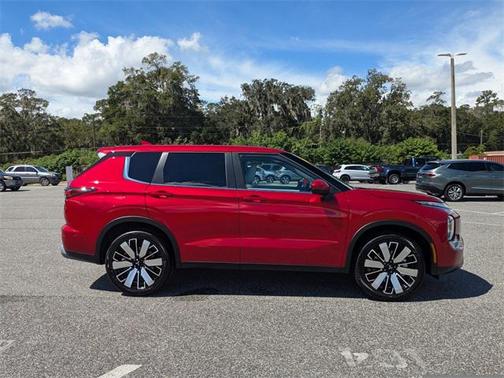 2025 Mitsubishi Outlander SE 2.5 2WD