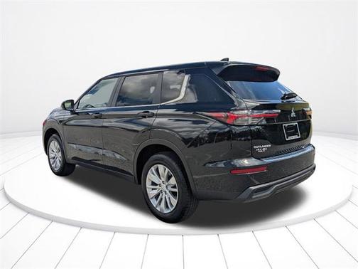 2025 Mitsubishi Outlander ES 2.5 2WD