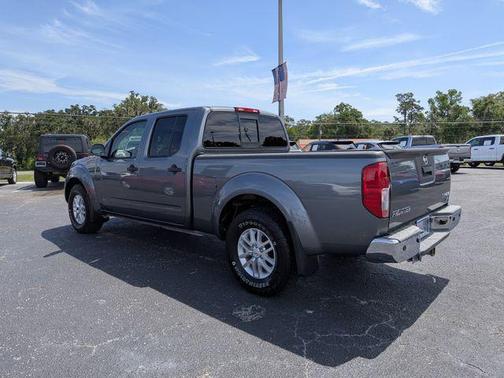 Gun Metallic 2017 Nissan Frontier SV