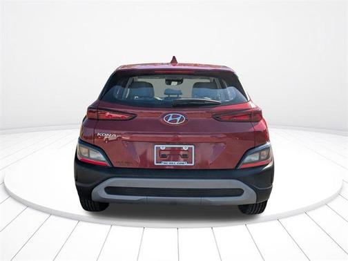 2022 Hyundai KONA SE