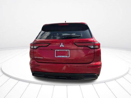 2022 Mitsubishi Outlander ES 2.5 2WD