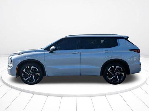2022 Mitsubishi Outlander SEL 2.5 2WD