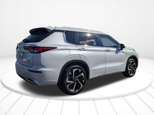 2022 Mitsubishi Outlander SEL 2.5 2WD