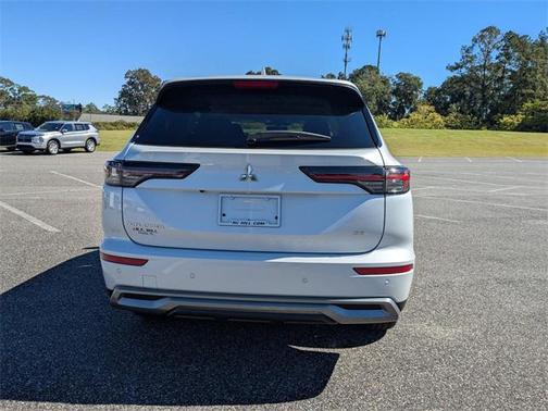 2025 Mitsubishi Outlander SE 2.5 2WD