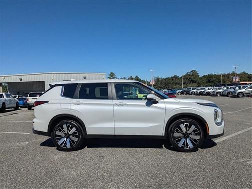 2025 Mitsubishi Outlander SE 2.5 2WD