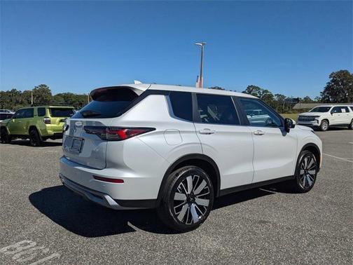 2025 Mitsubishi Outlander SE 2.5 2WD