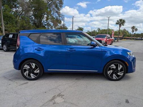 Neptune Blue 2024 Kia Soul GT-Line