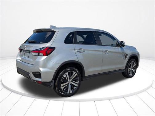 2025 Mitsubishi Outlander Sport 2.0 LE